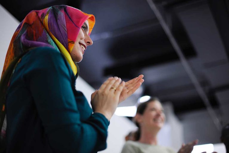 5 Modest Hijab Fashion Instagrammers You Need to Follow Right Now 5 Modest Hijab Fashion Instagrammers You Need to Follow Right Now
