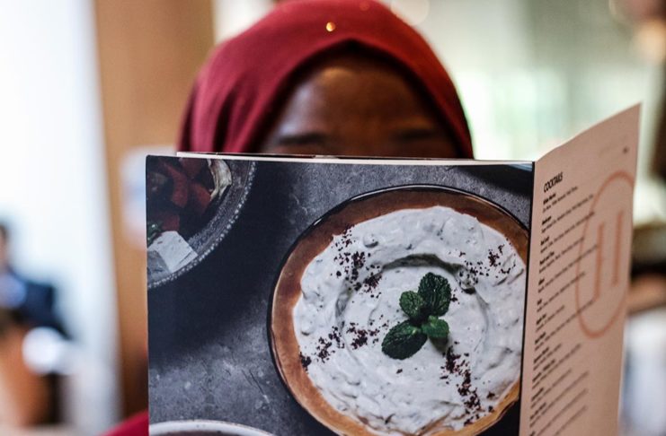 How to Ease into Fasting for the Month of Ramadan By Intermittent Fasting and its Benefits