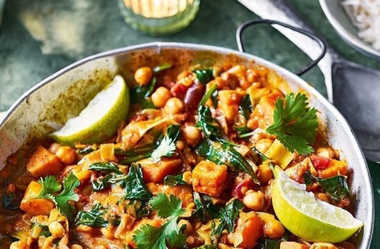 Sweet Potato and Chickpea Coconut Curry: A Tasty Dish That Can Be Meal-Prepped Quickly